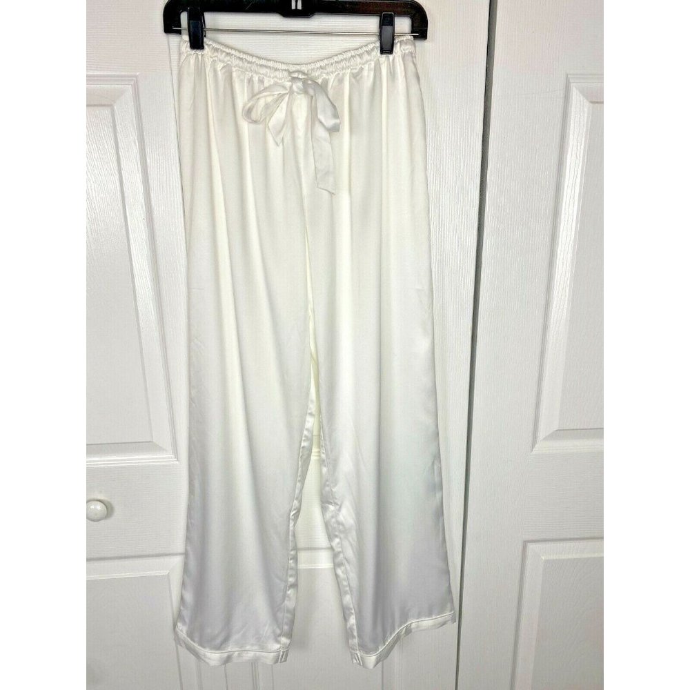 Plum Pretty Sugar White Sateen Elastic Waist Draw String Sleep Pants size M - Picture 2 of 9